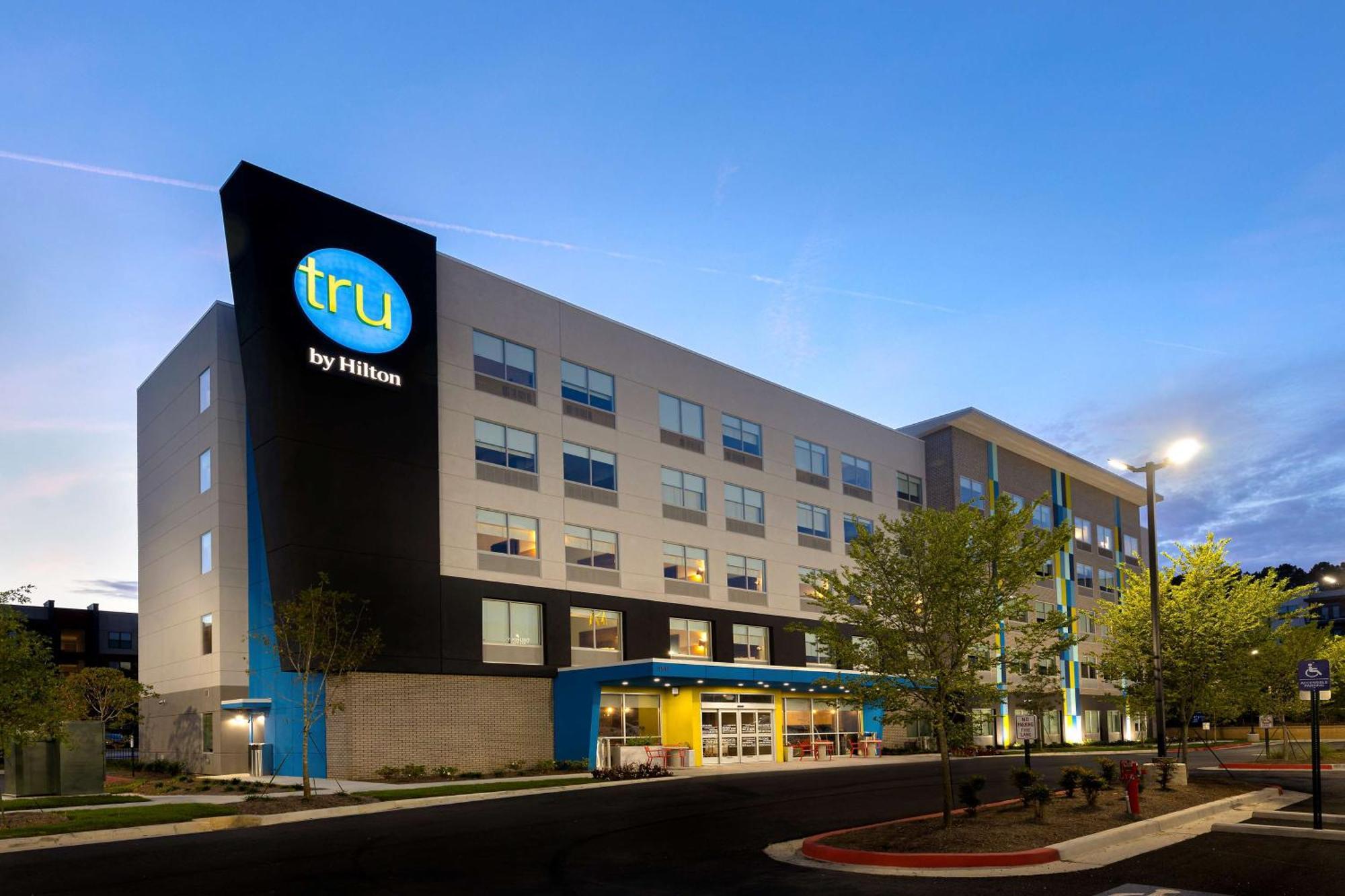 Tru By Hilton Atlanta Galleria Ballpark, Ga Hotel Exterior photo